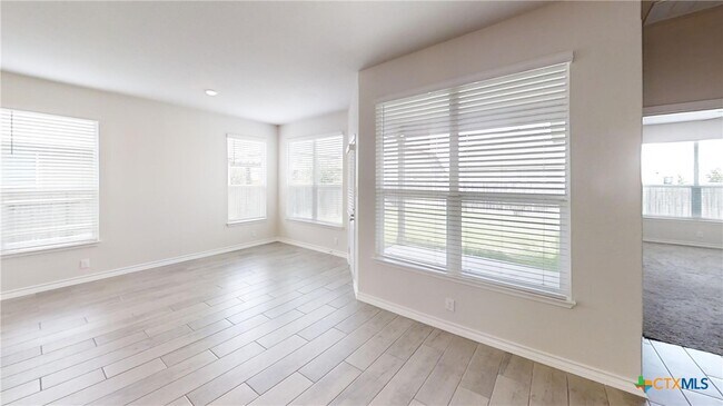 602 Steele Shallows Cibolo, TX 78108 photo 2