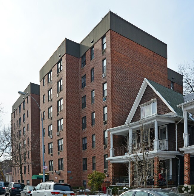 1580 E 18th St Brooklyn, NY 11230 photo 5