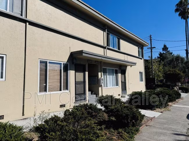 20292 Wisteria Street, Castro Valley, CA 94546 photo 2