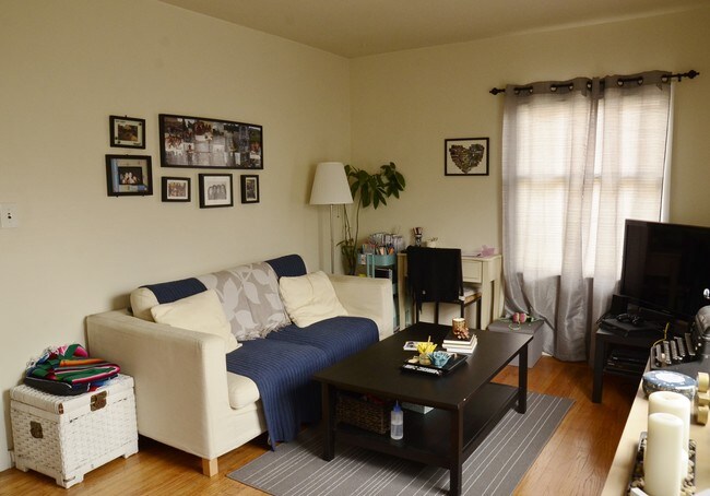 485 36th Street, Oakland, CA 94609 photo 2
