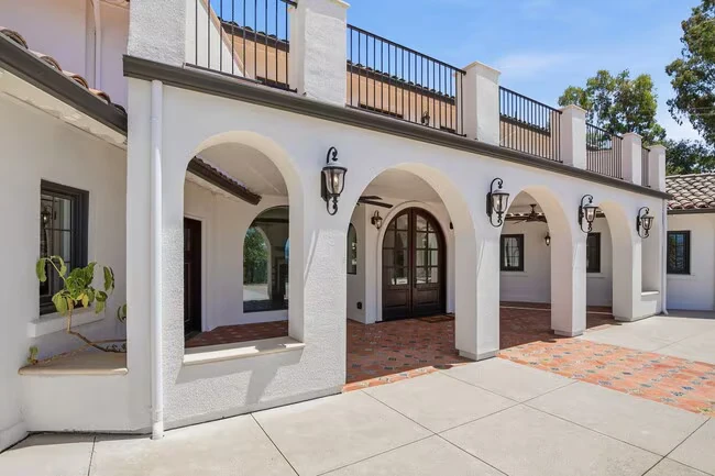 16010 Carey Ln Morgan Hill, CA 95037 photo 4