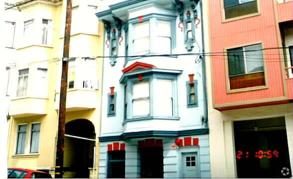 940 Jackson Street, San Francisco, CA 94133 photo 2