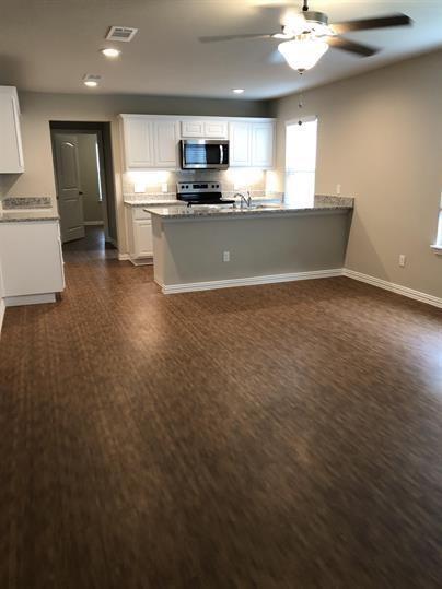 403 Carver Street, Mckinney, TX 75069 photo 3