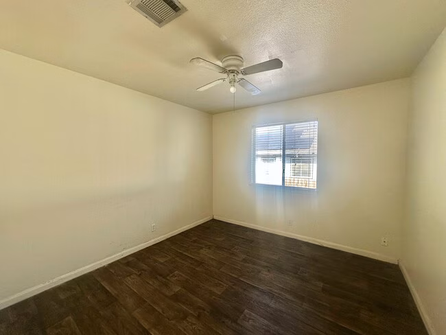 113 Little Lake Road, Hutto, TX 78634 photo 2