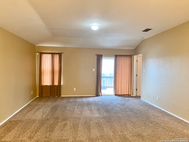 7327 Aphelion Cove San Antonio, TX 78252 photo 3