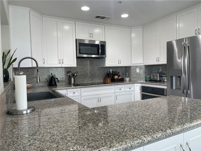 1536 Buena Vista San Clemente, CA 92672 photo 4