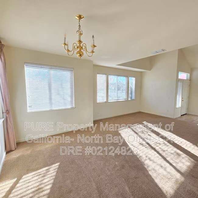 1141 River Pine Cir Petaluma, CA 94954 photo 4