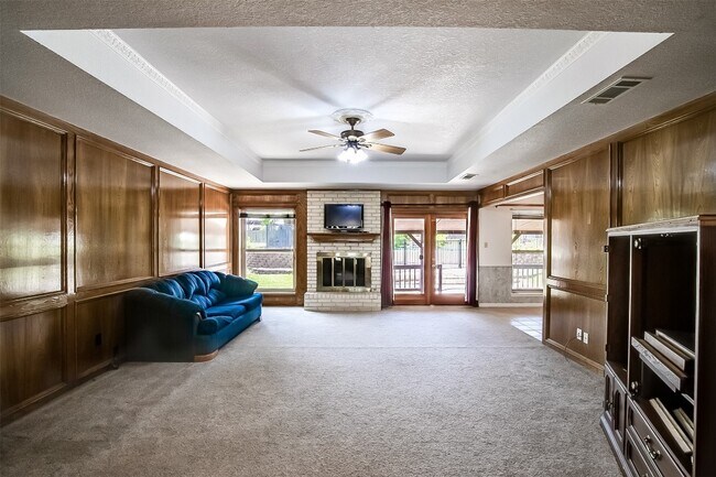 2005 Magic Hill Dr Pflugerville, TX 78660 photo 3