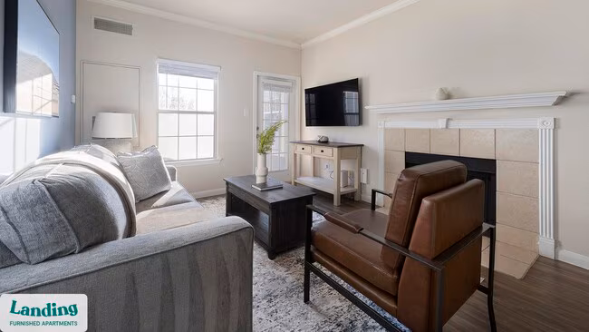 1215 W Slaughter Ln Austin, TX 78748 photo 3