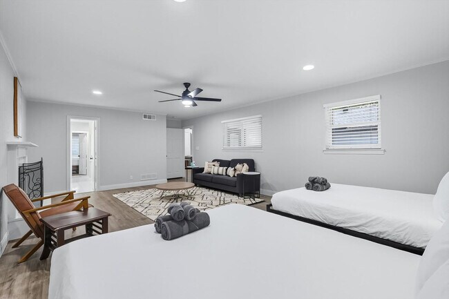 3667 High Rd Flower Mound, TX 75022 photo 2