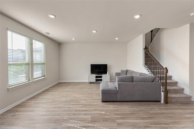 5513 Durango Pass Austin, TX 78724 photo 5