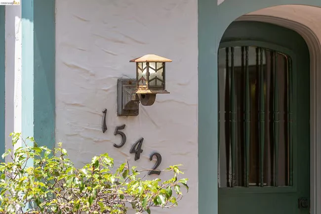 1542 Hawthorne Terrace Berkeley, CA 94708 photo 4