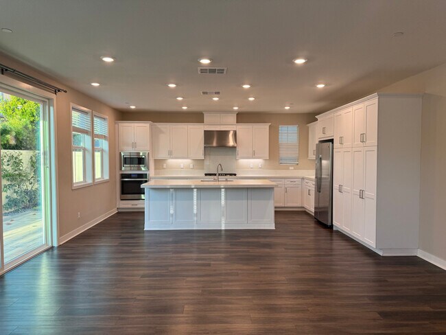 6659 Encelia Pl Carlsbad, CA 92011 photo 2
