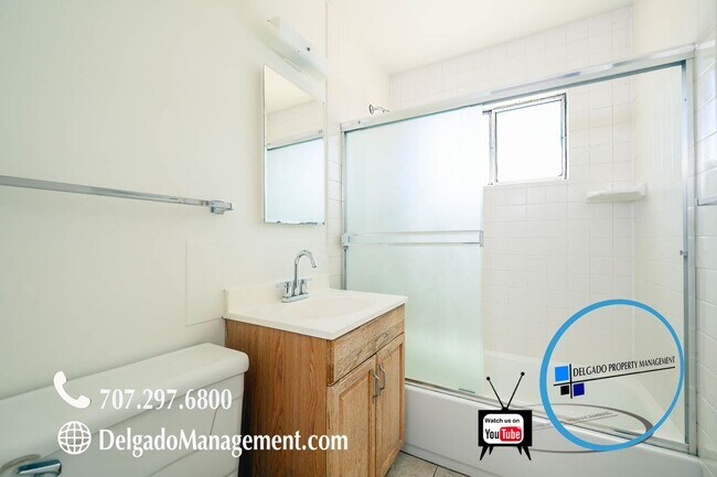 620 Military E Benicia, CA 94510 photo 3