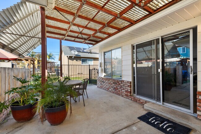 58 Smith Ave Chula Vista, CA 91910 photo 5