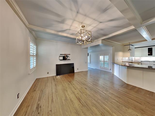8902 Redondo Drive, Dallas, TX 75218 photo 4