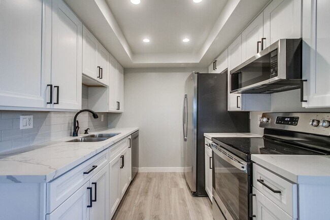 840 E 3rd Ave Escondido, CA 92025 photo 5