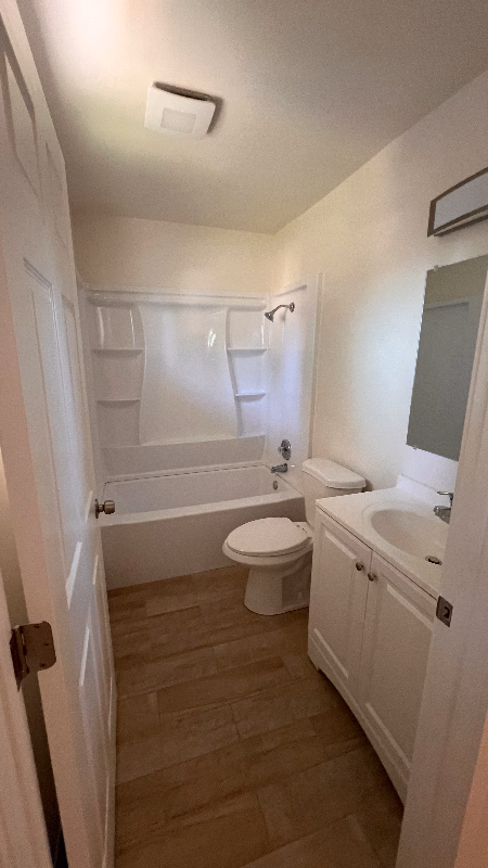 1142 N Broadway Escondido, CA 92026 photo 3