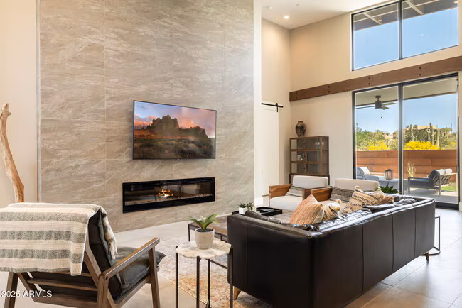 6525 E Cave Creek Rd Cave Creek, AZ 85331 photo 2