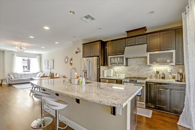 5877 Blue Topaz Court, San Jose, CA 95123 photo 3