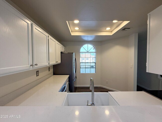 930 N Mesa Dr Mesa, AZ 85201 photo 5