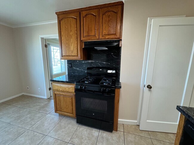 15 Garfield Street, San Francisco, CA 94132 photo 5