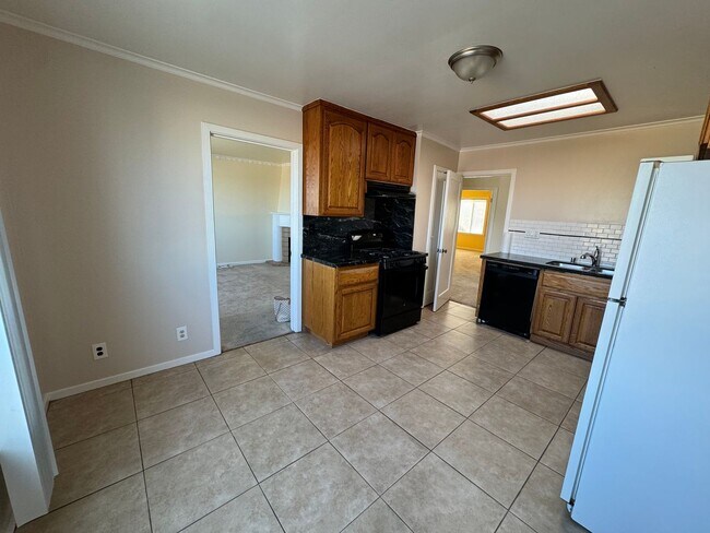 15 Garfield Street, San Francisco, CA 94132 photo 3
