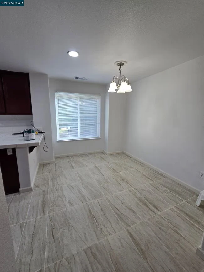 223 Santa Barbara St San Pablo, CA 94806 photo 5
