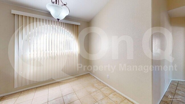 12742 W Monte Vista Rd Avondale, AZ 85392 photo 4