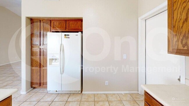 12742 W Monte Vista Rd Avondale, AZ 85392 photo 5
