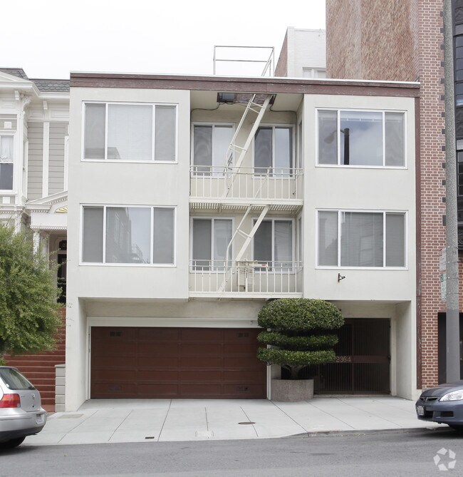 2364 Pacific Ave photo 2