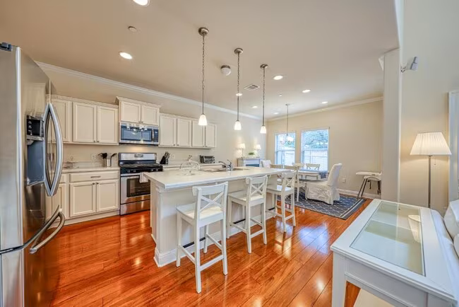2304 S Lakeline Blvd Cedar Park, TX 78613 photo 2