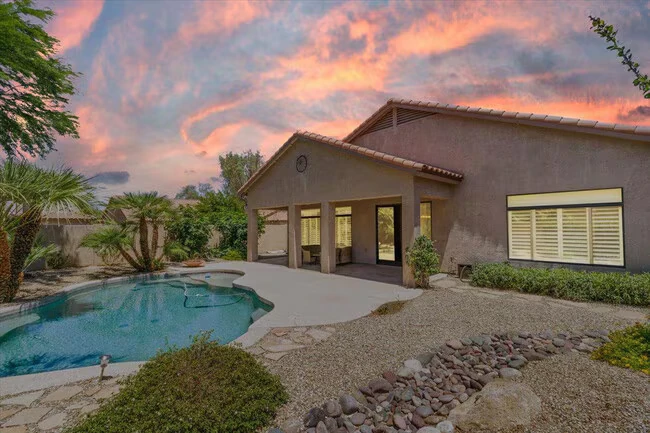 4211 E Kirkland Rd Phoenix, AZ 85050 photo 4
