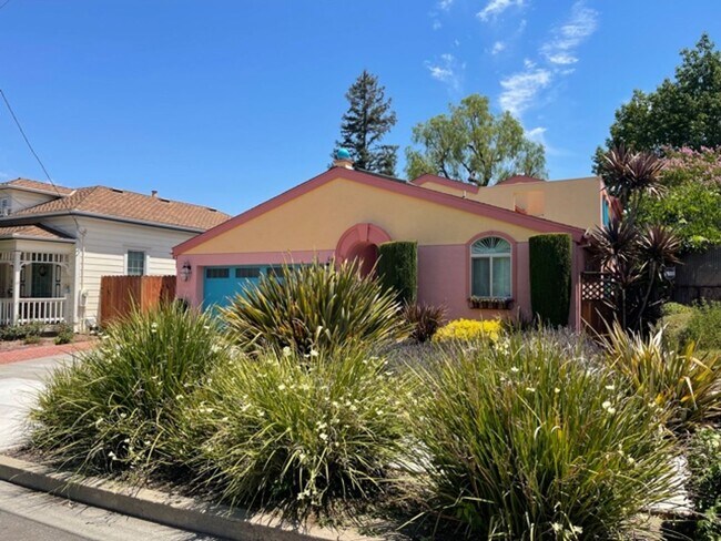 Tuscany Inspired Single Family Home in Livermore photo 3