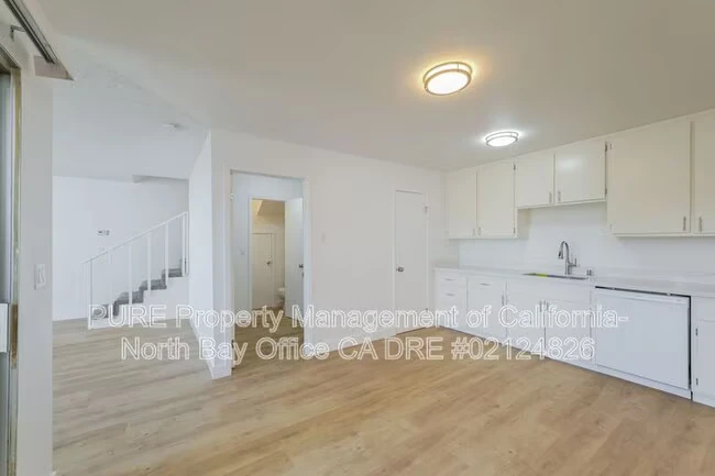 9631 Old Redwood Hwy Windsor, CA 95492 photo 5