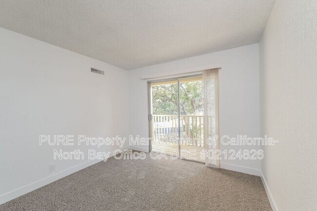 9631 Old Redwood Hwy Windsor, CA 95492 photo 3