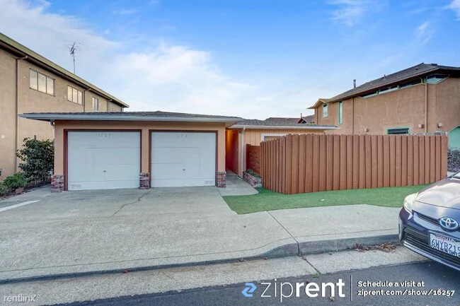 1731 Elm Street, El Cerrito, CA 94530 photo 2