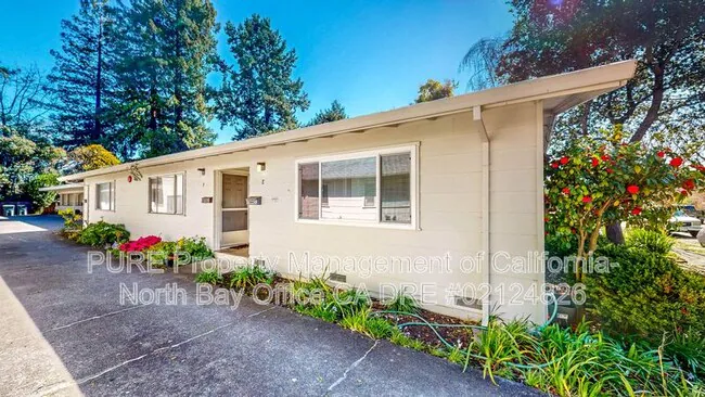 630 Wright St E Santa Rosa, CA 95404 photo 5