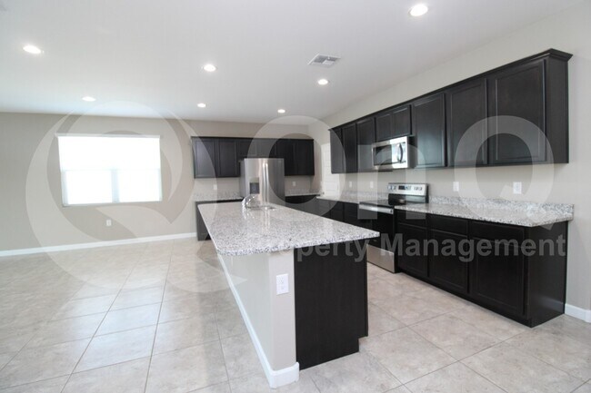 5330 W Alta Mesa Ave Phoenix, AZ 85339 photo 3