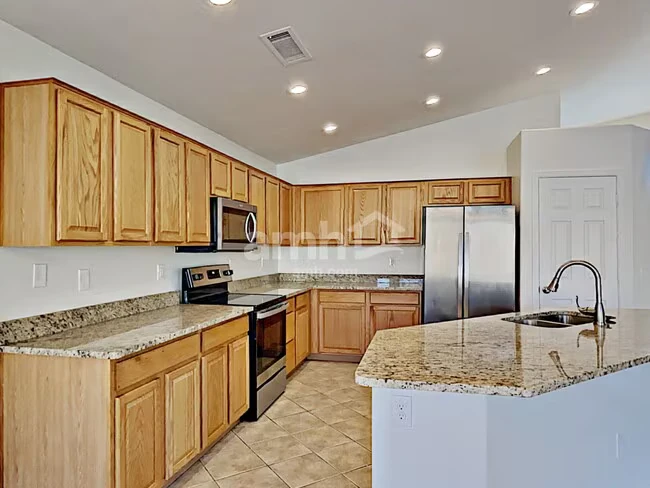 1920 S 85th Ln Tolleson, AZ 85353 photo 5