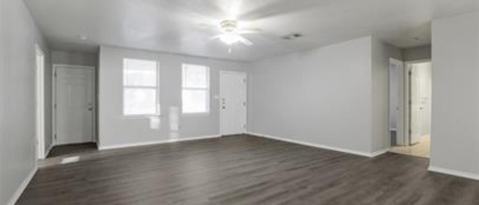 200 Bobbie Ann Court, Granbury, TX 76049 photo 3