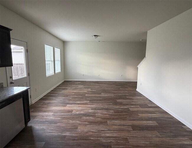 364 Bell Rings Dr Jarrell, TX 76537 photo 5