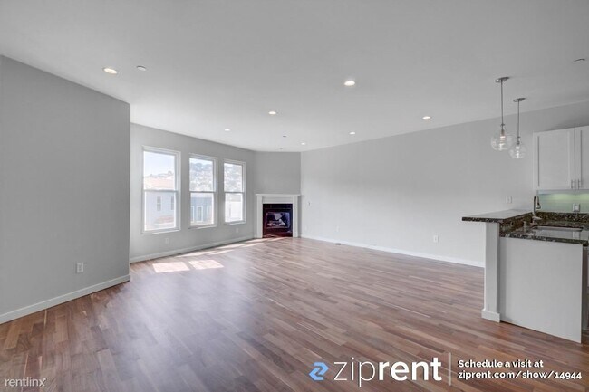 199 Tiffany Avenue, San Francisco, CA 94110 photo 4
