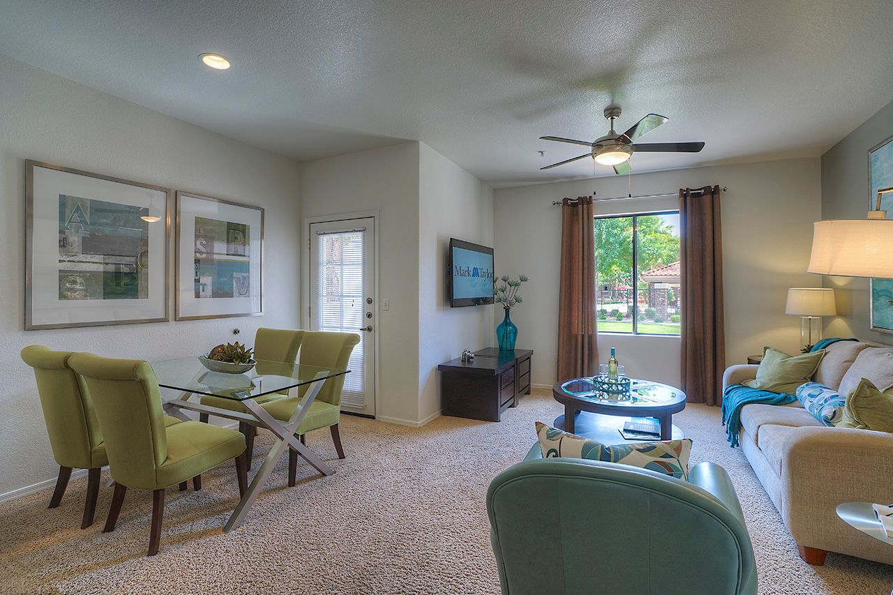 San Palacio Luxury Apartment Community photo 2