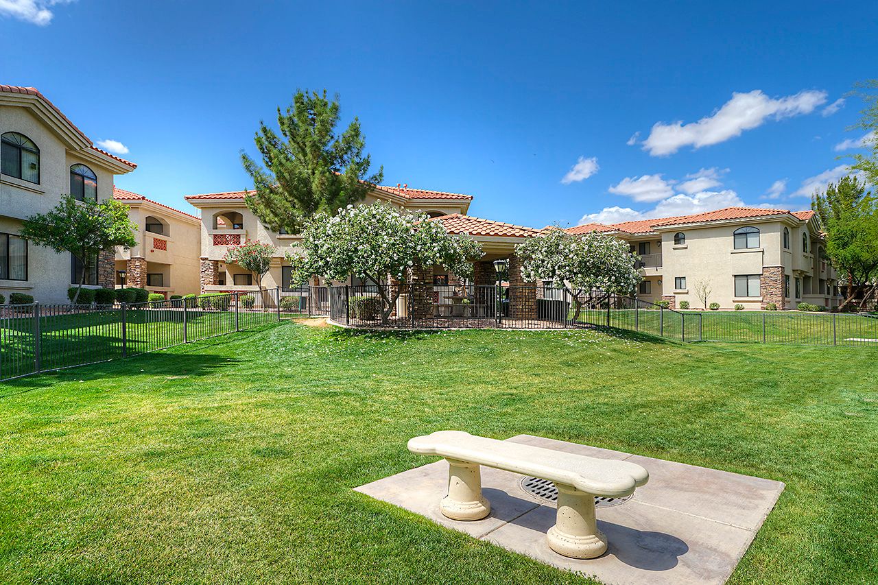 San Palacio Luxury Apartment Community photo 3