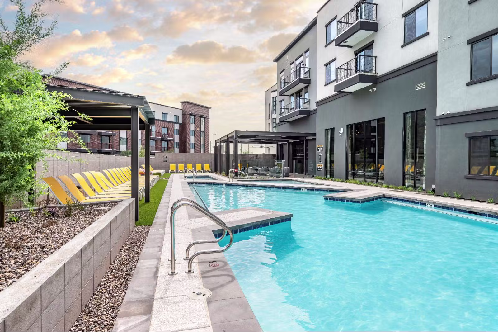 Brix Warehouse District photo 3