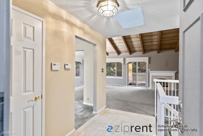42 Weepingridge Court, San Mateo, CA 94402 photo 5
