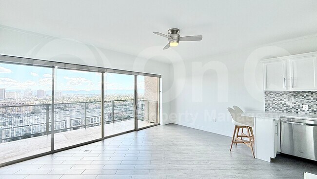 4750 N Central Ave Phoenix, AZ 85012 photo 3
