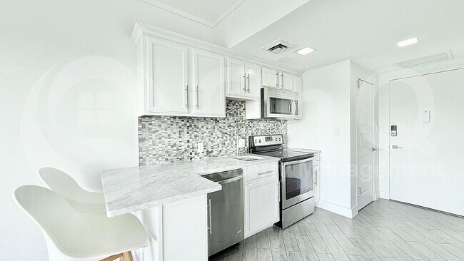 4750 N Central Ave Phoenix, AZ 85012 photo 5