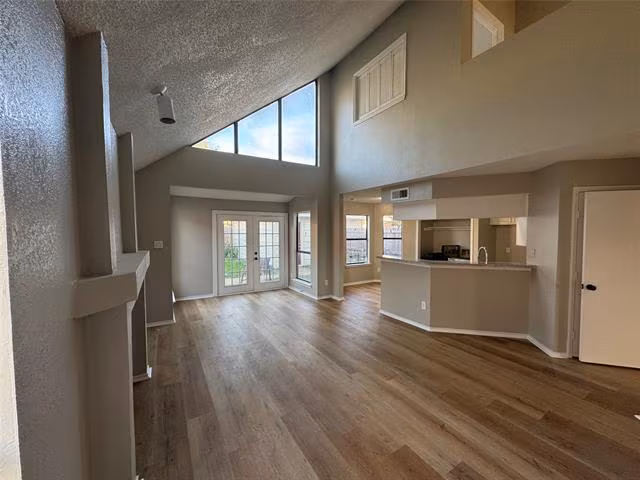 1716 Rancho Drive, Mesquite, TX 75149 photo 2